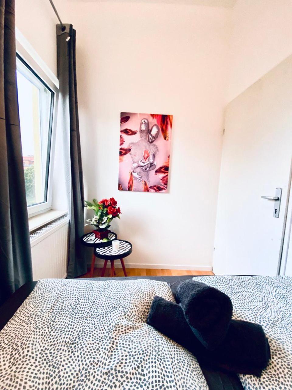 Privatunterkunft Cozy In The 23rd District Of Fr5 *